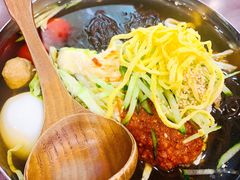 -服务大楼冷面(延大店)