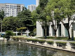 -中共上海市委党校 上海行政学院