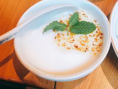 自制老北京酸奶-四季民福烤鸭店(前门廊房二条店)