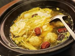 土猪肉丸汤-新李记 · 口味菜馆(南郊公园店)