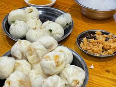 肉包-红帽叔叔包子