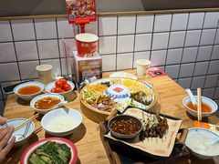 -怪噜范·老贵阳街头名小吃(汇金星力城店)