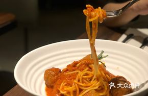 White Wine Seafood Flat Pasta