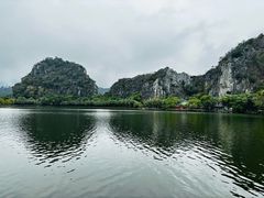 -星湖旅游景区七星岩