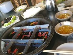 -疯狂的筷子老灶九宫格火锅