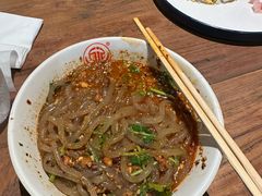 -万记麻辣烫国展总店