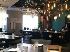 大堂-梧桐树下(云锦世家店)