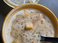 -满记甜品(巴黎春天宝山店)