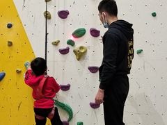 -问山MountQuest攀岩馆