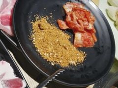 -本家·小顽牛自助烤肉(金润路店)