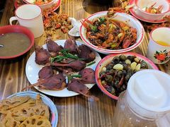 -冶建镜子·老南昌大排档·江西虾王(总店)