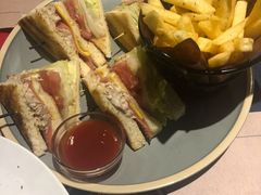 金枪鱼三明治-遇见西木美式餐厅(体育路店)