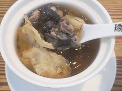 红枣当归炖乌鸡汤-琦记丰顺捆粄(蛇口店)