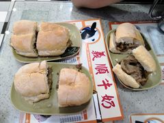 猪扒包-义顺牛奶公司(新马路老店)