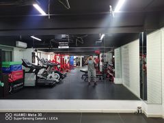 -坚果健身24小时工作室(定西路店)