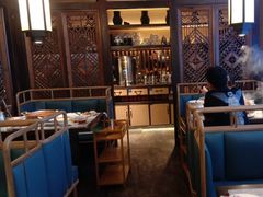 -野山舂·贵州现舂酸汤牛肉(民生路店)