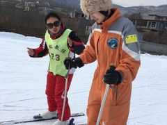 -济南卧虎山滑雪场