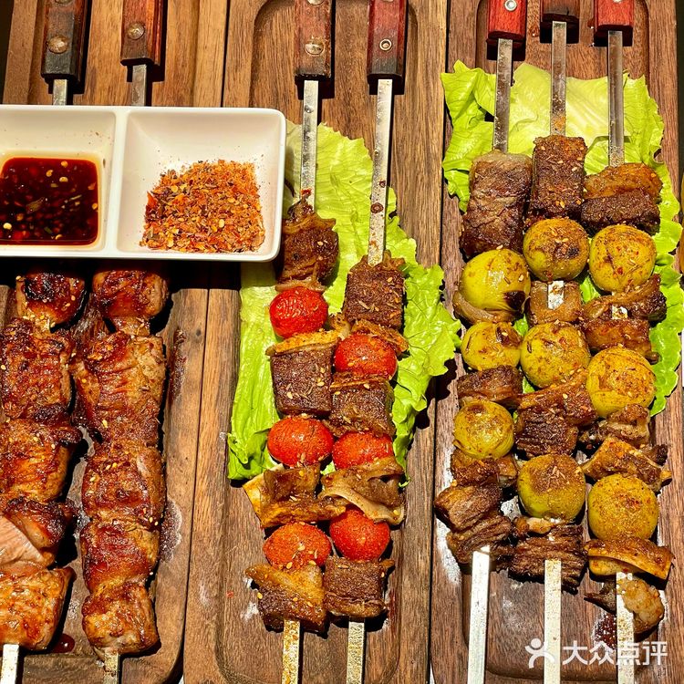 福州首家！！！这个宫后夹肉串！！好好吃啊！！