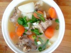 骨头汤-东泰祥生煎馆(陕西南路店)