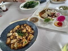-鹿鸣酒家(越秀店)