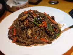 -唯成•韩国炭火烤肉 유성고기