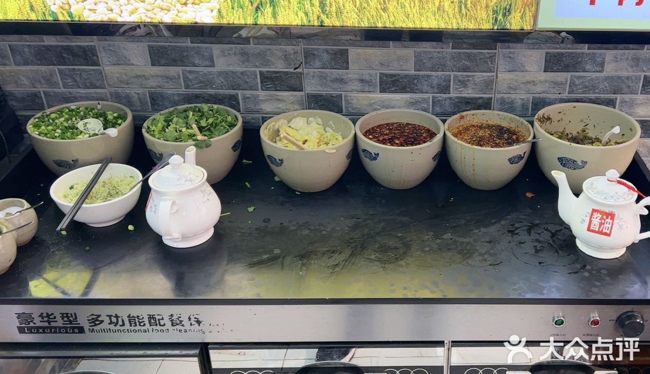 如果云南小吃有代表，那就是——米线