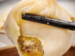 -馋三尺蟹粉小笼(人民广场店)