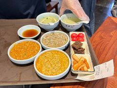 -裕兴记•蟹黄面馆(人民广场店)