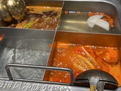 -海底捞火锅(宇飞大厦店)