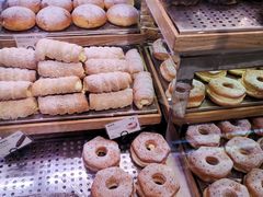 -巴黎贝甜(宜山路店)