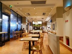 用餐区-肯德基(大学路DT店)