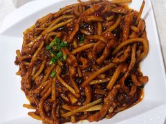 鱼香肉丝-老半斋(福州路店)