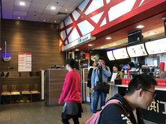 -麦当劳(南京南站站外店)