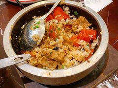 当红小炒肉石锅饭-新白鹿餐厅(爱琴海购物中心店)