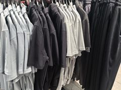 -UNDER ARMOUR(八达岭奥莱店)