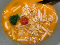 番茄菌菇鸡蛋面-陳八两面家(滨江天街店)