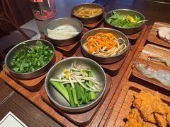 -银米·云南传统过桥米线(双廊黑金冠店)