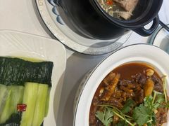 -老火大骨头汤馆