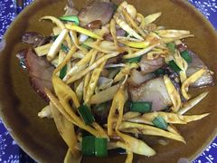-苗湘食府(十年店)