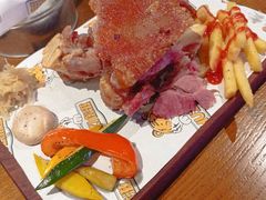 -HUZI虎滋精酿餐吧(京西大悦城店)