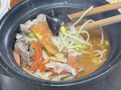 -李记特色罐罐米线(重庆中环大厦店)