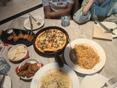 -必胜客餐厅(昆百大泰业城店)