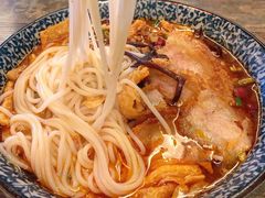 -粉家柳州螺蛳粉(杨宅路店)