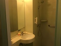 -锦江之星品尚(武汉协和医院取水楼地铁站店)