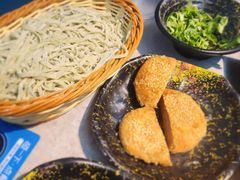 -洞庭洲·防空洞火锅·铜锅涮肉·烧烤(新百广场店)