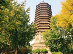 -玲珑塔公园