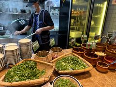 -云阿蛮云南生烫牛肉米线(奉贤路店)