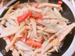 -霄汉牛三鲜湖北砂锅菜(万松园2店)