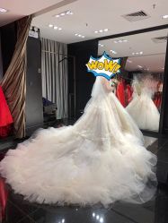 点击看大图 -GRACE KELLY婚纱与礼服(北京店)