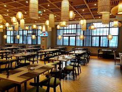 大堂-齐河孔雀王温泉酒店·金孔雀自助百汇
